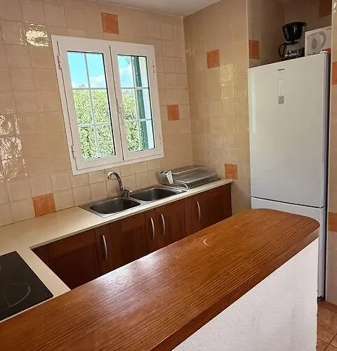 아파트호텔 Binibasket 시우타데야